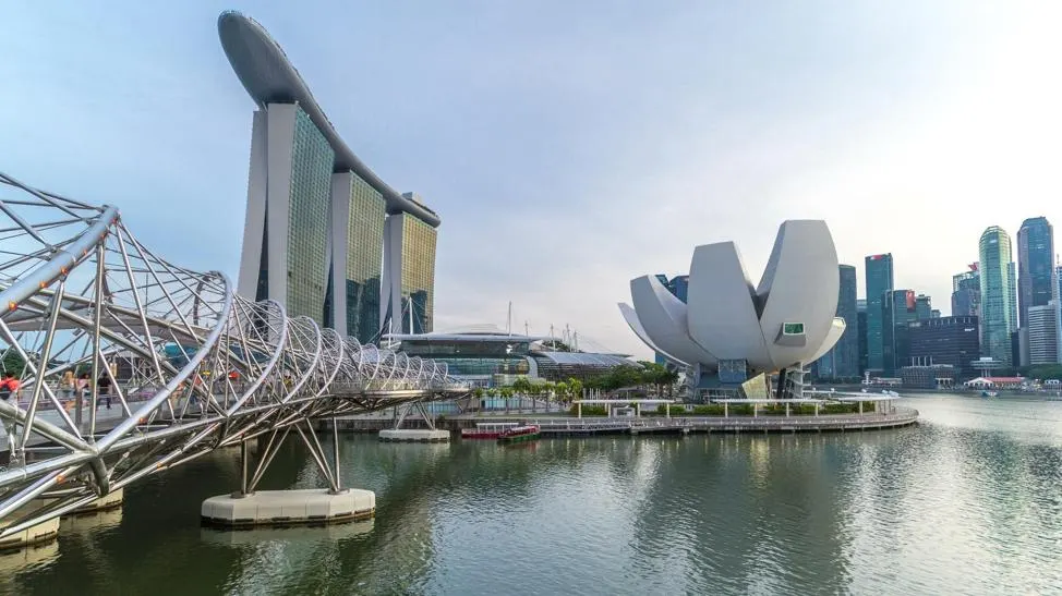 Header image for singapore-billionaires list lander page
