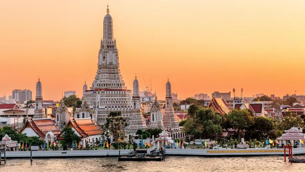 Header image for thailand-billionaires list lander page
