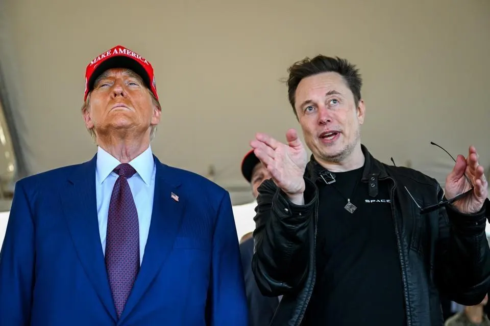 A Trump Grab For Stakes In Defense Firms Could Be A Nightmare For Musk's SpaceX