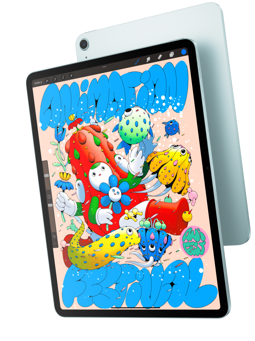 Vooraanzicht van een 13-inch iPad met Procreate op het scherm die de achterkant van een blauwe iPad Air deels overlapt